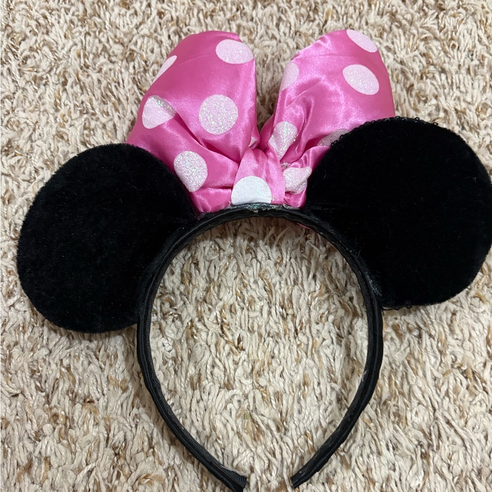 Minnie Ears - Picture 2 of 2